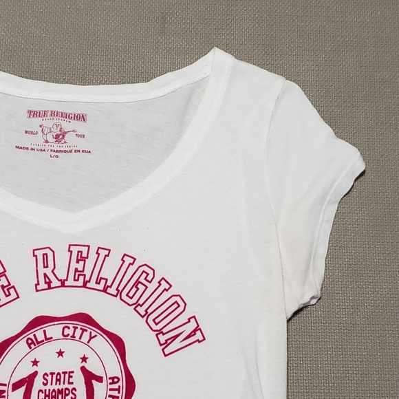 True Religion Woman's V  Neck Shirt Size Large - Picture 7 of 10